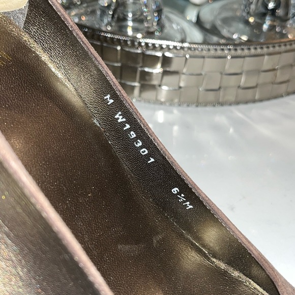 Stuart Weitzman Platswoon Pumps - Picture 9 of 13